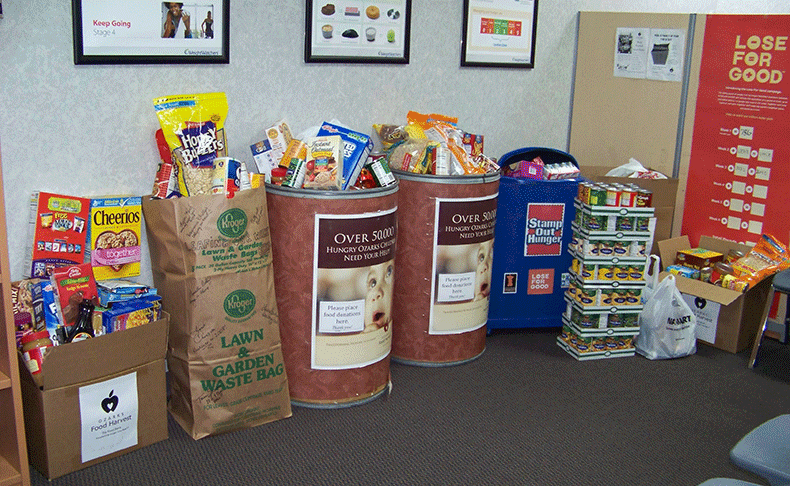 Springfield Residents Lose For Good, Donate 1,300 lbs. of Food