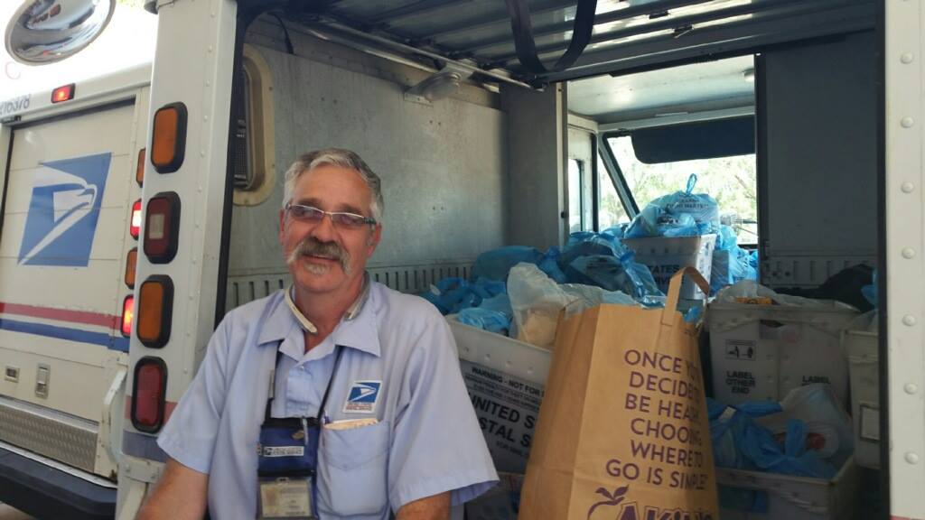 Springfield letter carriers collect 221,500 pounds of food