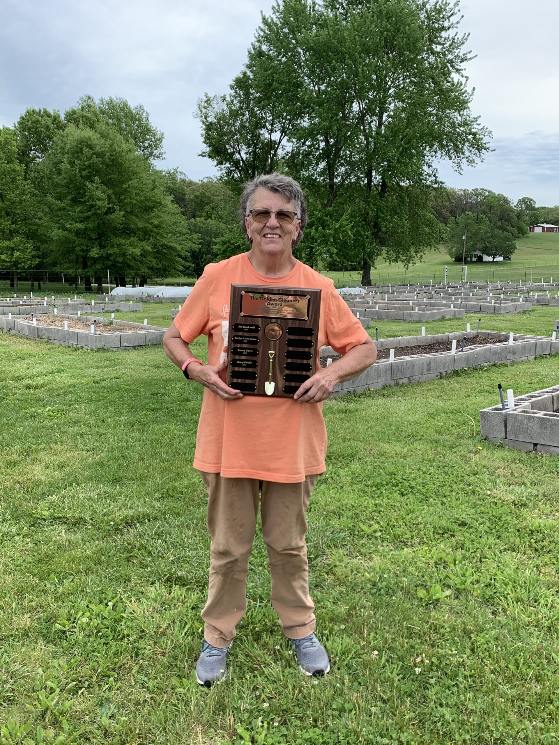Ozarks Food Harvest honors volunteer Mary Keidle for contribution to garden programs